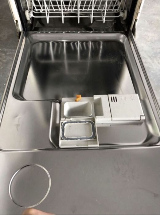 Съдомиялна 45см MIELE