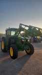 Tractor John Deere 6120M cu incarcator frontal 623R