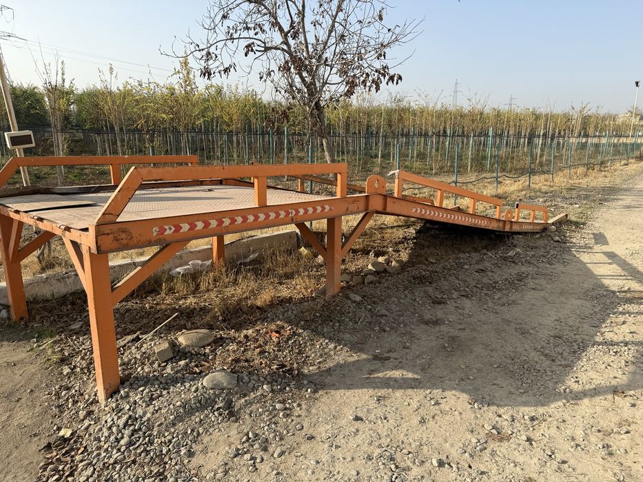 Эстакада трап sotiladi Holati Alo