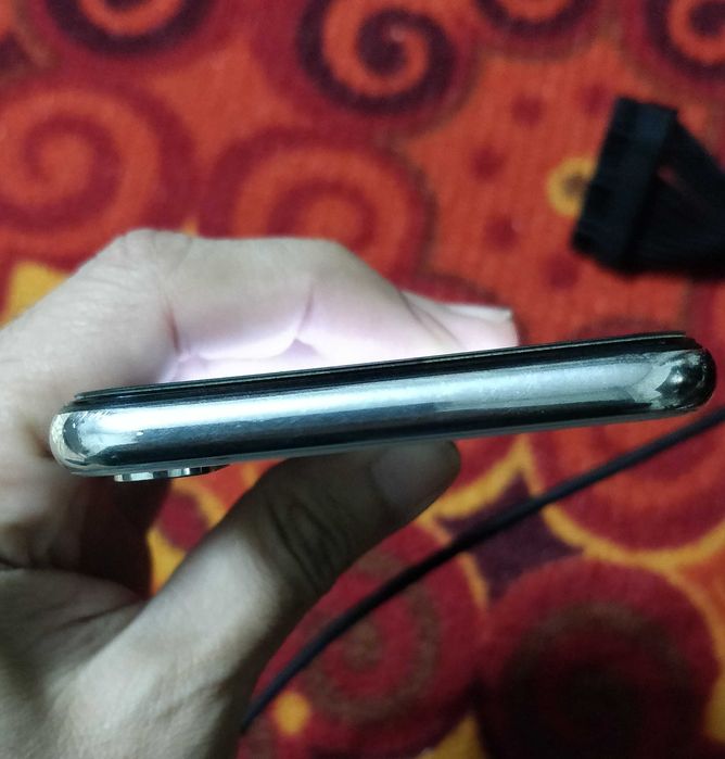 iphone X 64GB sastayanesi yaxshi