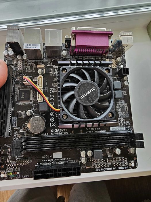 Готовый комплект Mini ITX (AMD E1-6010) для Медиацентра или сервера