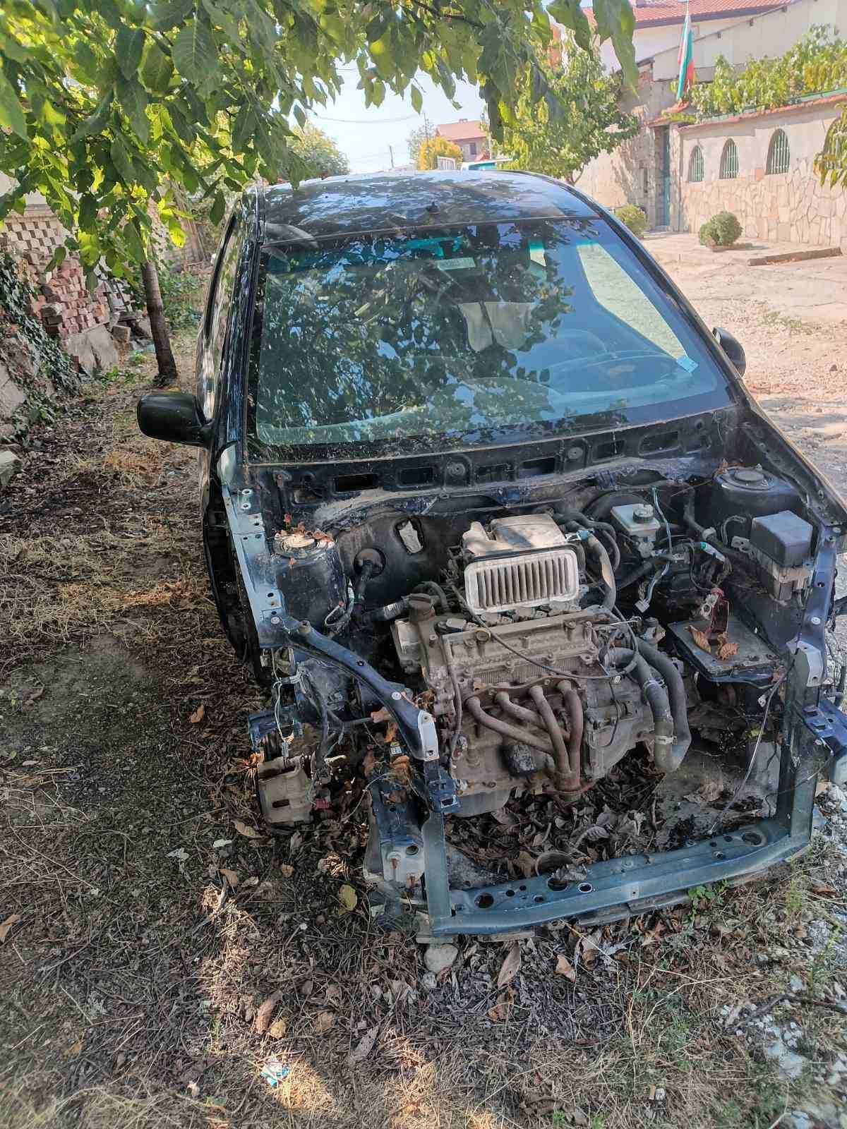 Продавам Toyota на части