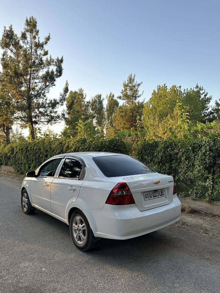 Nexia 3 avtomat elegant plus