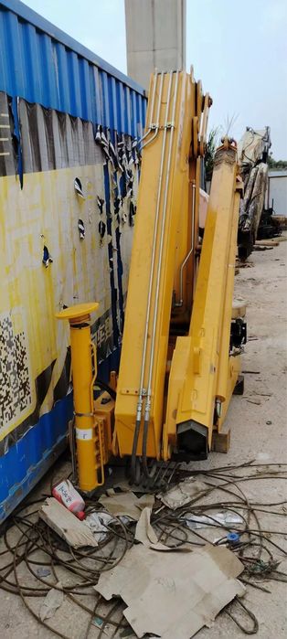 Манипулятор 3 тонналик 2022 йил ишламаган