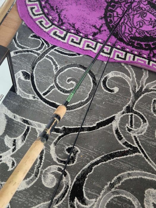 2 feede-re de vanzare