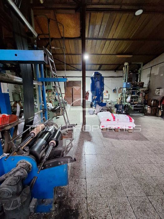 Продава се Склад в Пловдив, Тракия - 1070 кв.м за 641 €/кв.м - Снимка #7