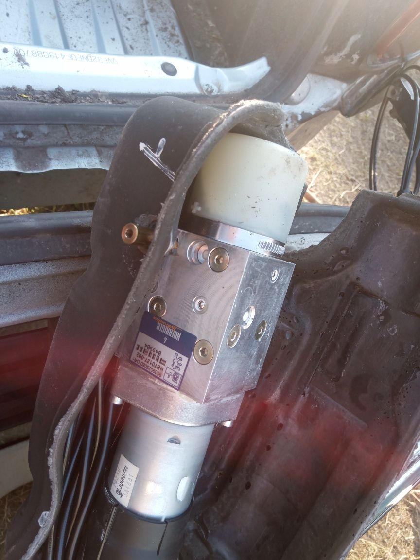 Пълен комплект таван със заедно стъкло от пежо 206 cc  Peugeot 206 cc