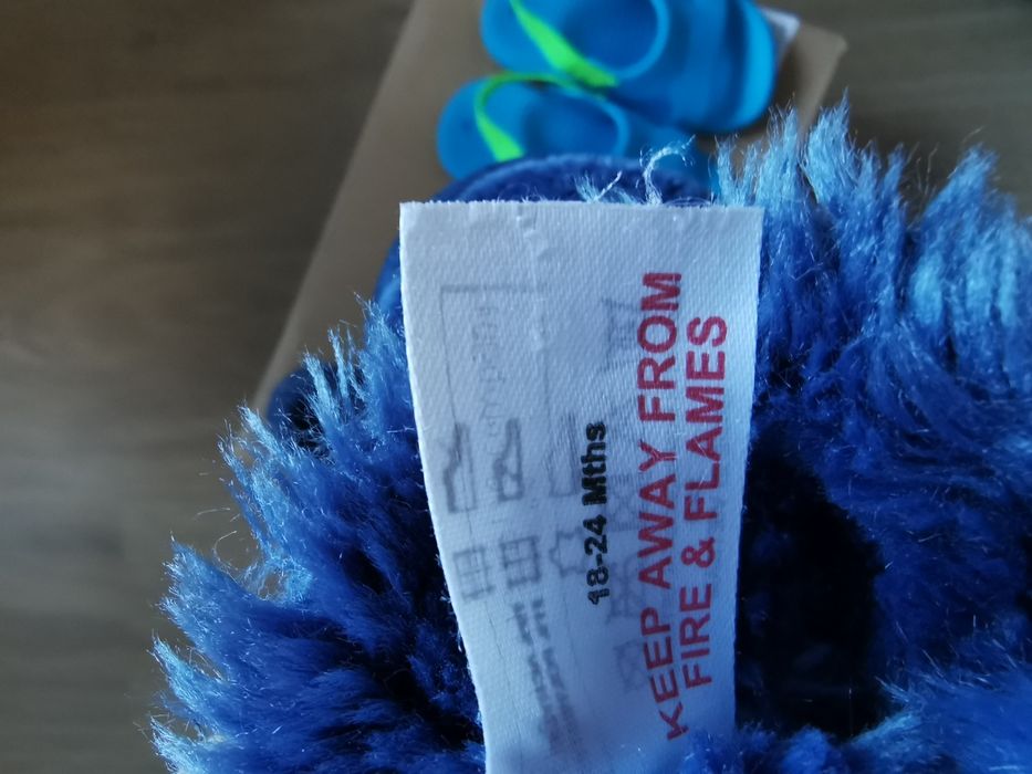 Лот сандали и пантофки 20-21 номер