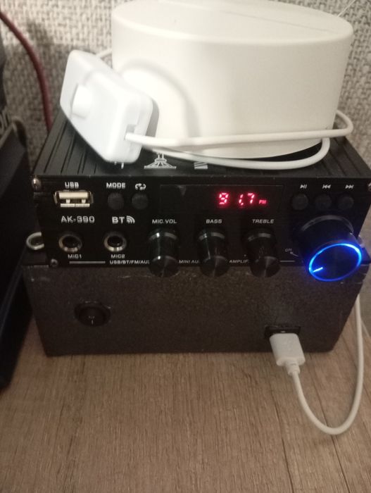 Мультимедийная аппаратура.