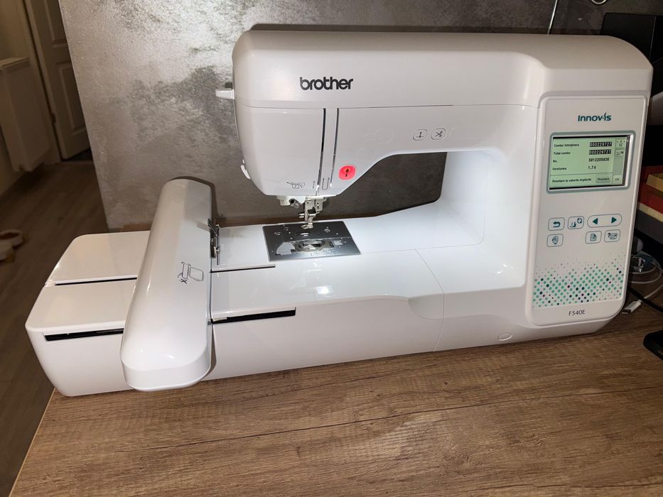 Vand masina de brodat Brother Innov-is F540E