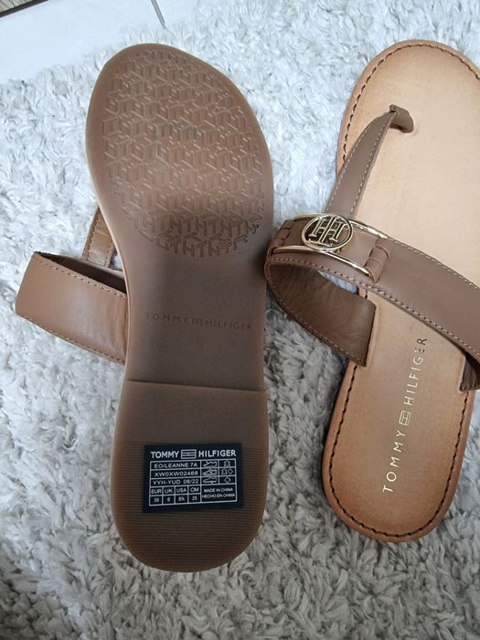 Papuci dama  tommy hilfiger originali,piele