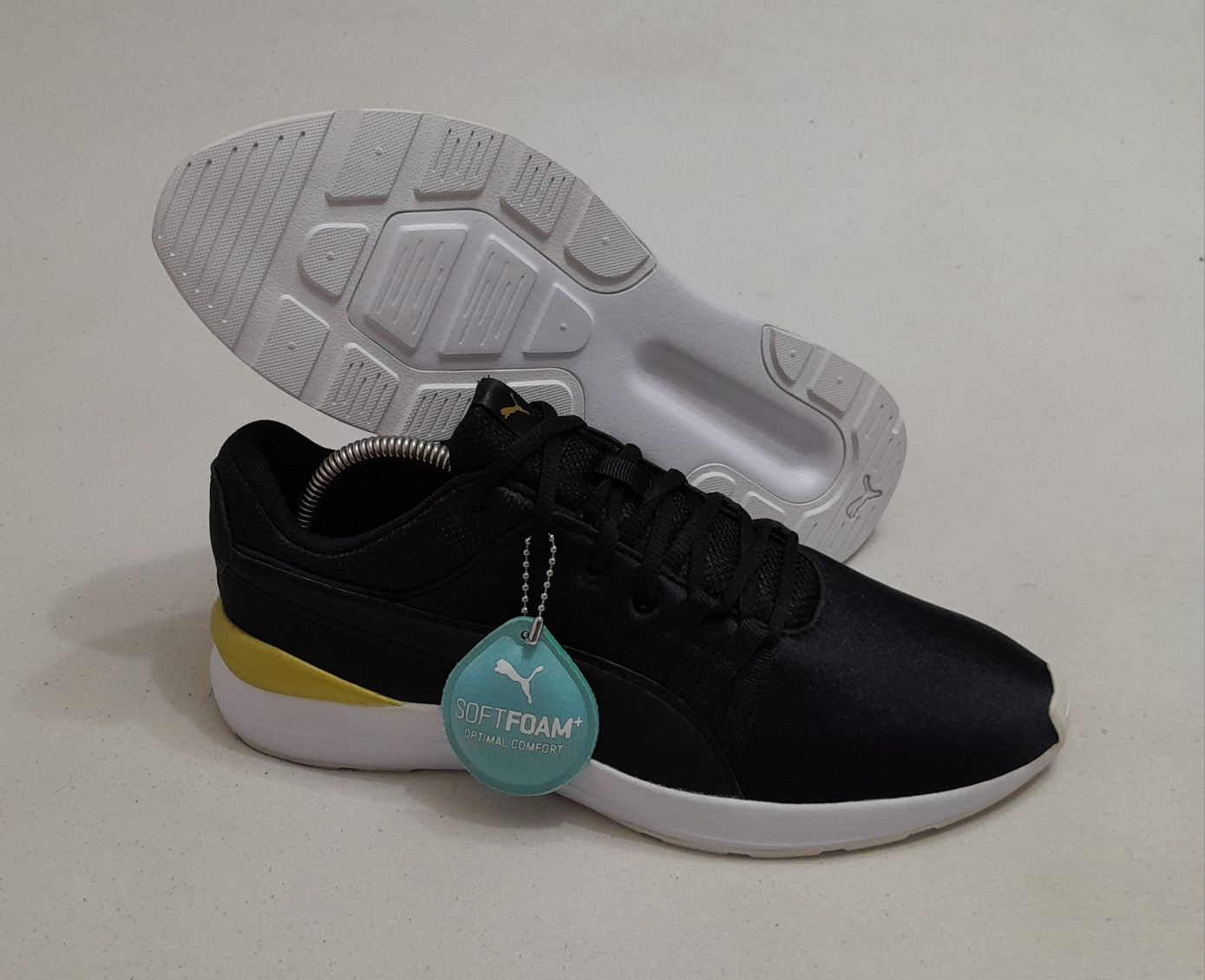 Adidași noi sport Puma Adela Soft Foam+ Negrii, nr 39 EU lady