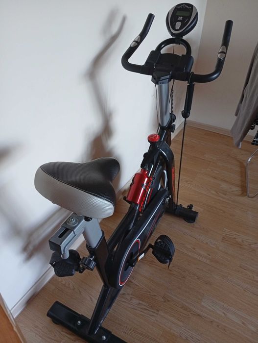 Велотренажёр продаю