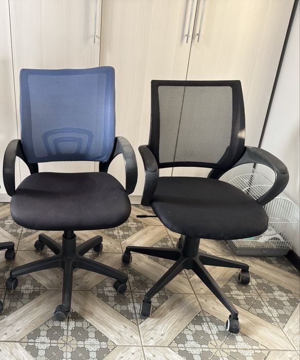 Офисные кресла черные бу