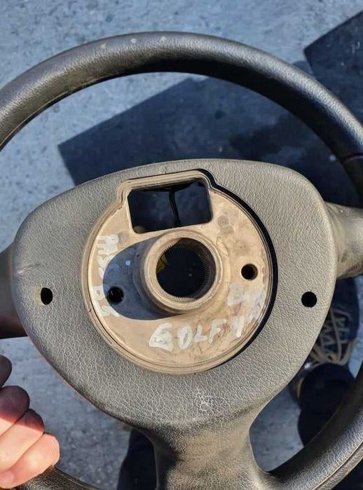 volan golf 4-passat b5