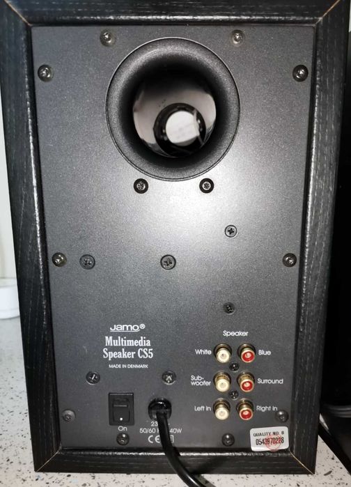 Boxe active Jamo CS5, 40W, finisaj lemn negru, made in Denmark