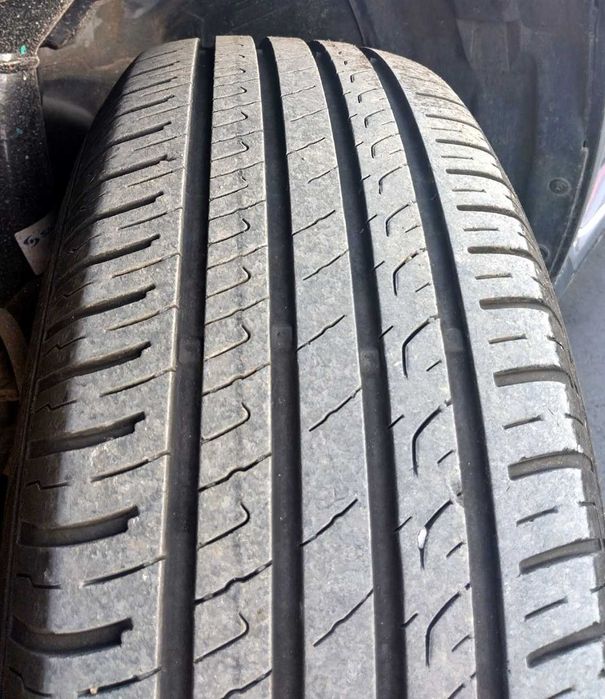 Джанти 5x114,3 с гуми 215 70 16 Barum Bravuris