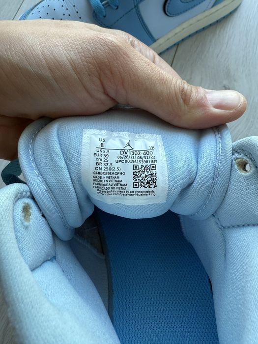 • Jordan • ICE BLUE • Mid •
