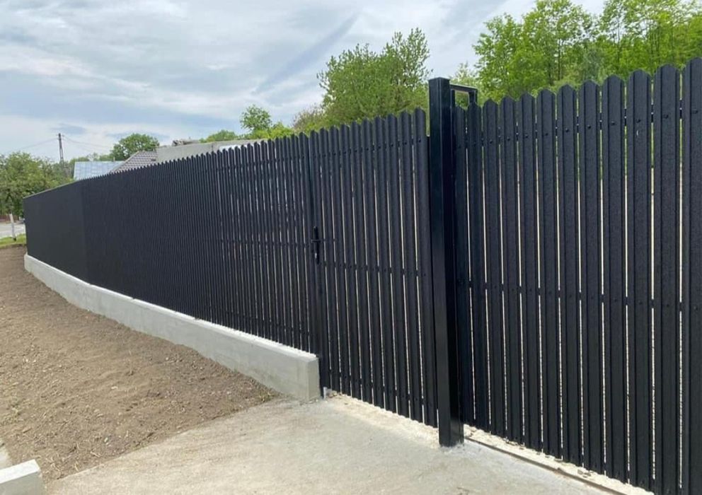 Meșter la garduri cu experiență în domeniul de peste 15 ani în constru