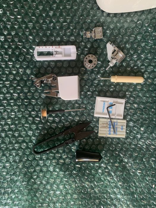 Masina de cusut privileg electrica