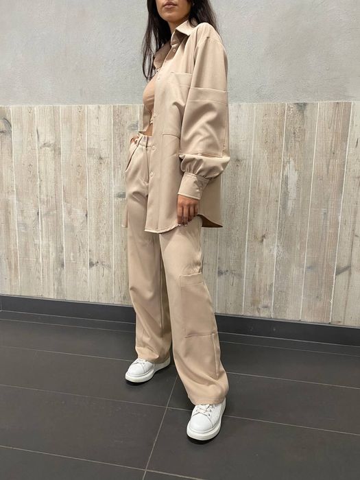 Compleu bej camasa si pantaloni cu buzunare XS