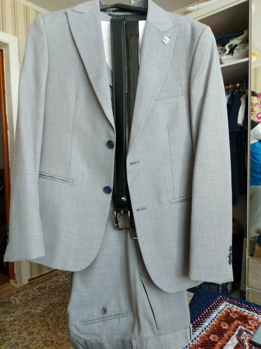 Мужской костюм, тройка,