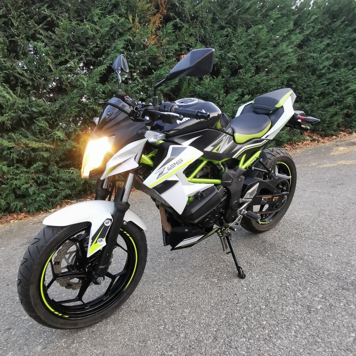 Kawasaki Z125 2022 ABS