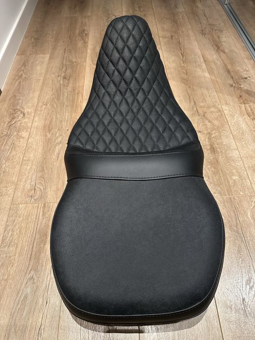 Sa dubla Harley Davidson