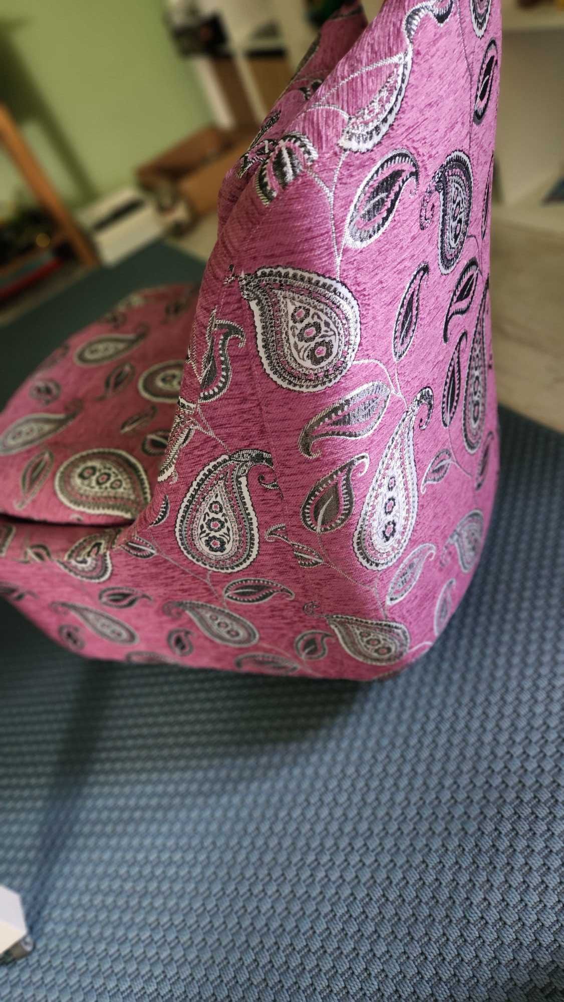 Set fotolii nou retapitate paisley cu fir argintiu