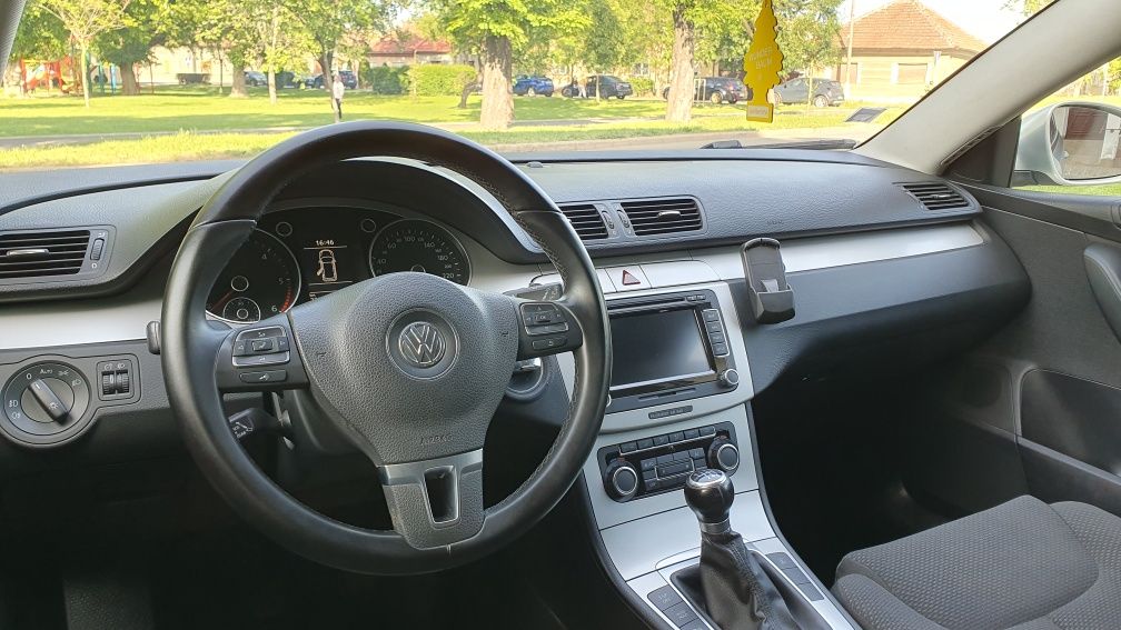 Volkswagen Passat , 2.0 Tdi , 140 cp , An 2010 !