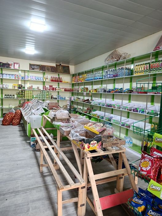 Magazin uchun tayor mebel