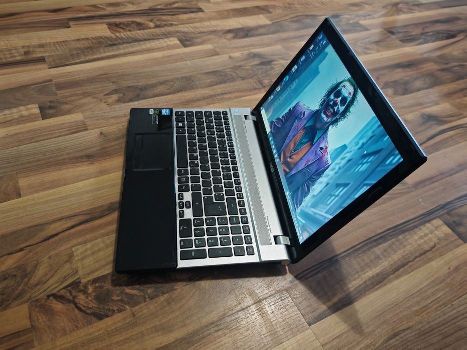 Acer Aspire i7 gen3
