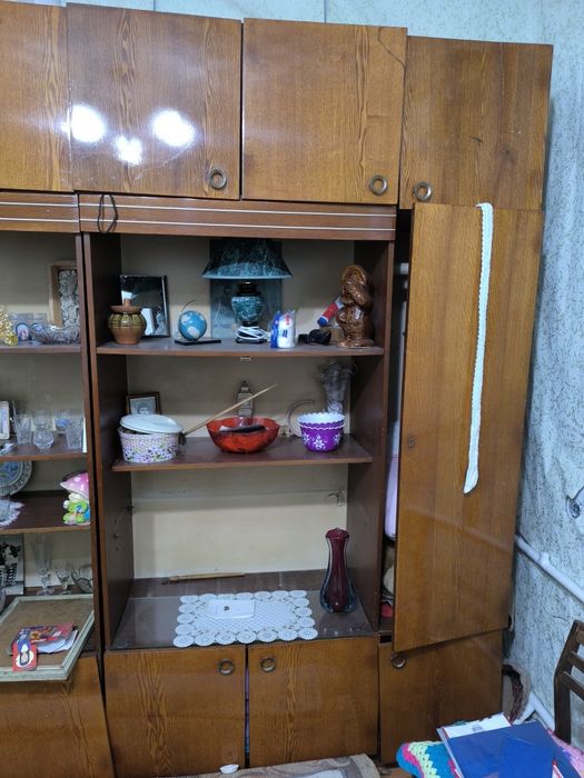 Продам два шкафа