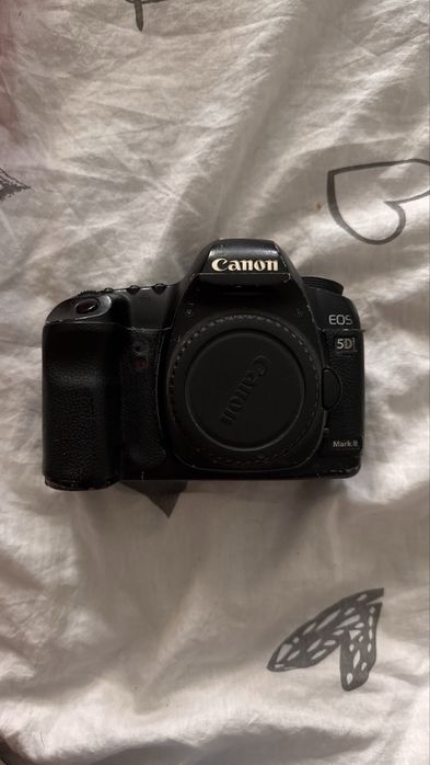 Canon eos 5 d mark 2
