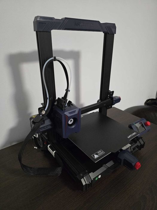 Anycubic Kobra 2 Neo 2024 – Ca Nouă! Doar 4 Utilizări!