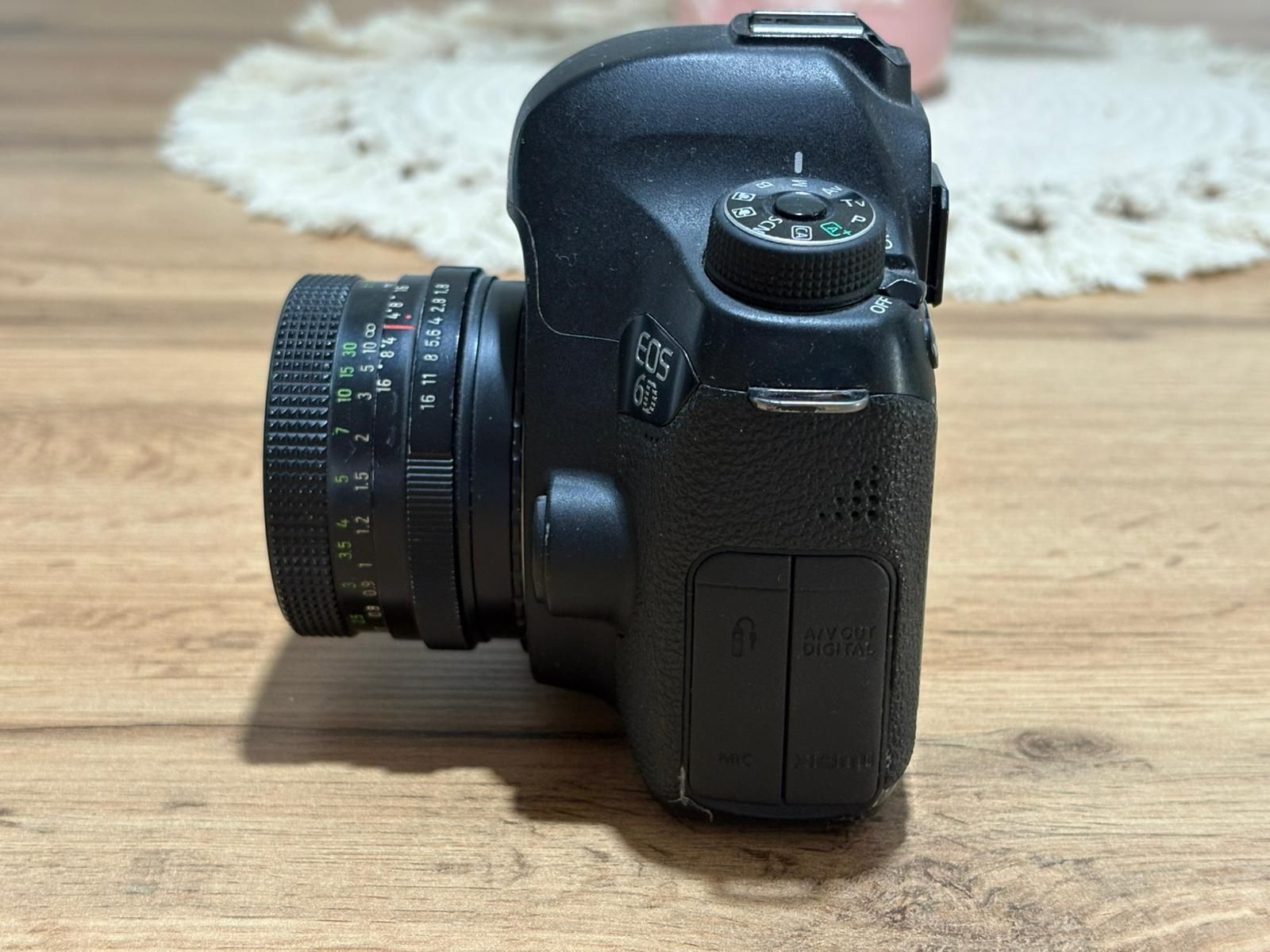 Canon EOS 6D + 50mm 1.8 Pentacon