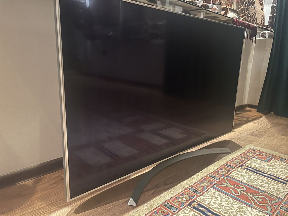 телевизор LG 55SJ810V