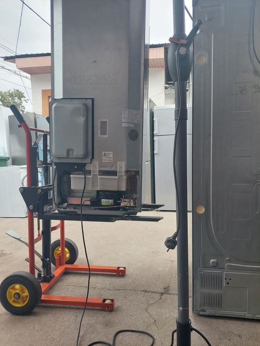 Reparații Frigidere/Mașini de Spălat/Uscătoare