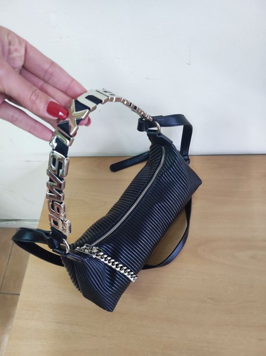 Черна дамска чанта