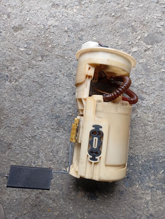 Бензинова помпа Audi A3 8l 1.8 125