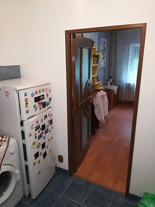 Vând cameră de cămin / Garsonieră