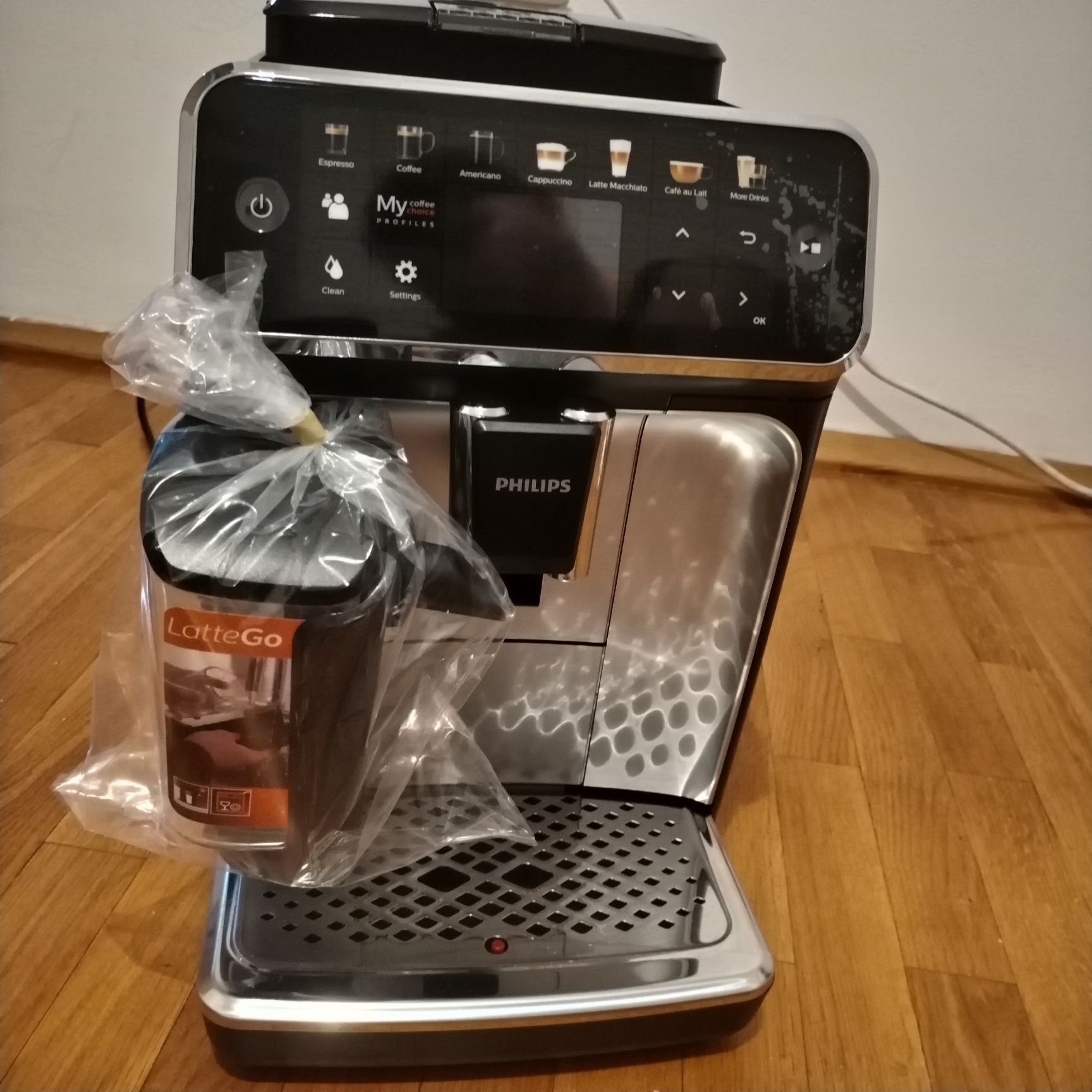 Espressor Philips Seria 5400 EP5447