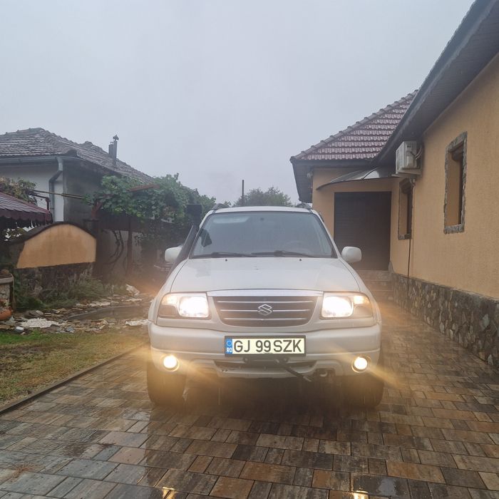 Suzuki grand vitara