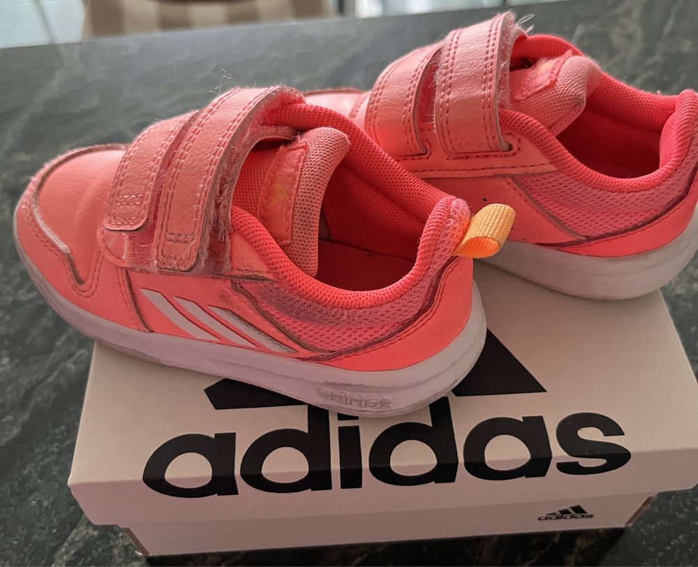 Детски маратонки Adidas 23