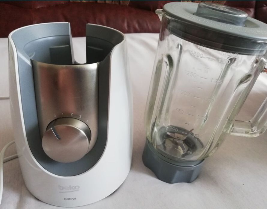 Blender BEKO ,600 W