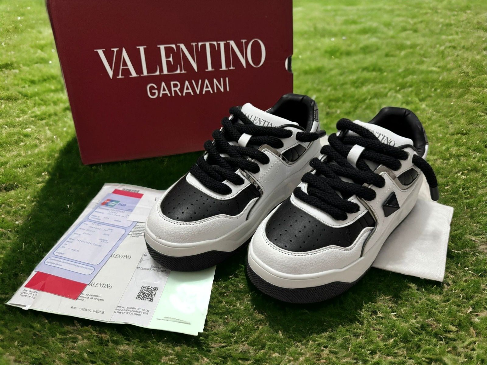 Adidași Valentino Garavani Full Box