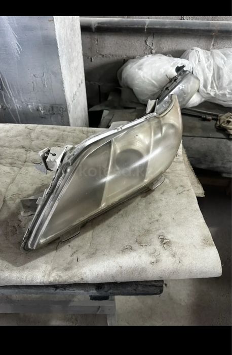 Фара камри 40 американец