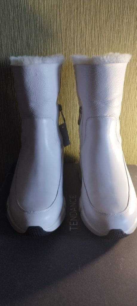 Продам сапоги зимние-угги,кожа,размер 37