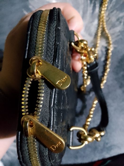 geanta dior mica ,trimit prin poștă atat