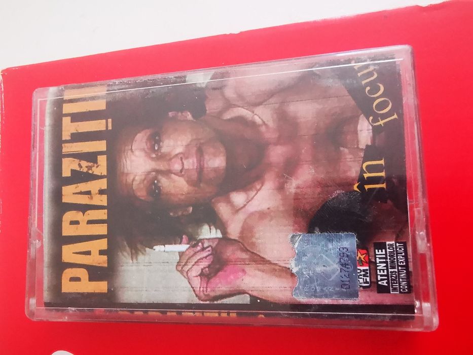 Caseta Parazitii  - In Focuri